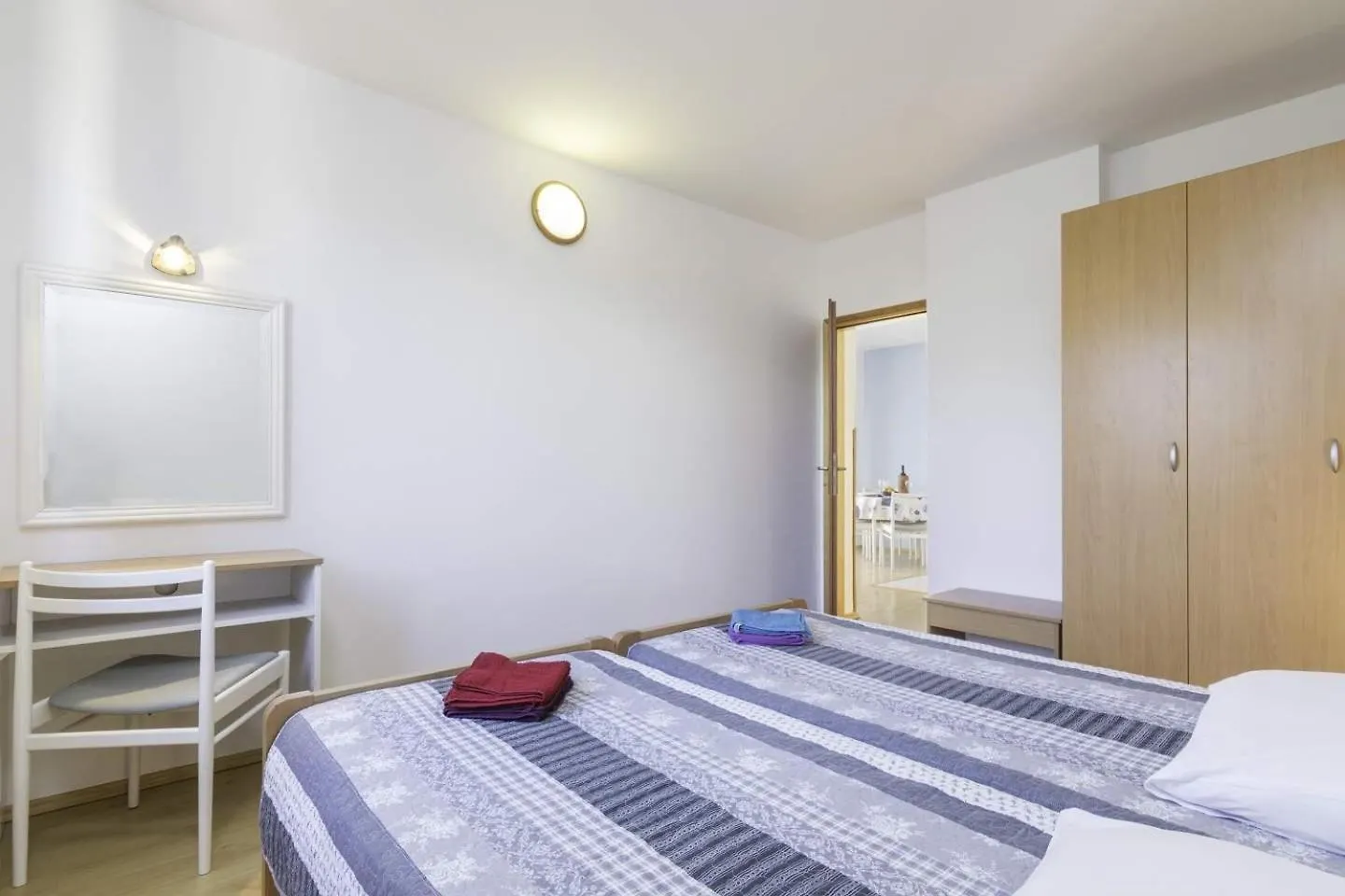 Emanuel Apartments Tar-Vabriga Guest house