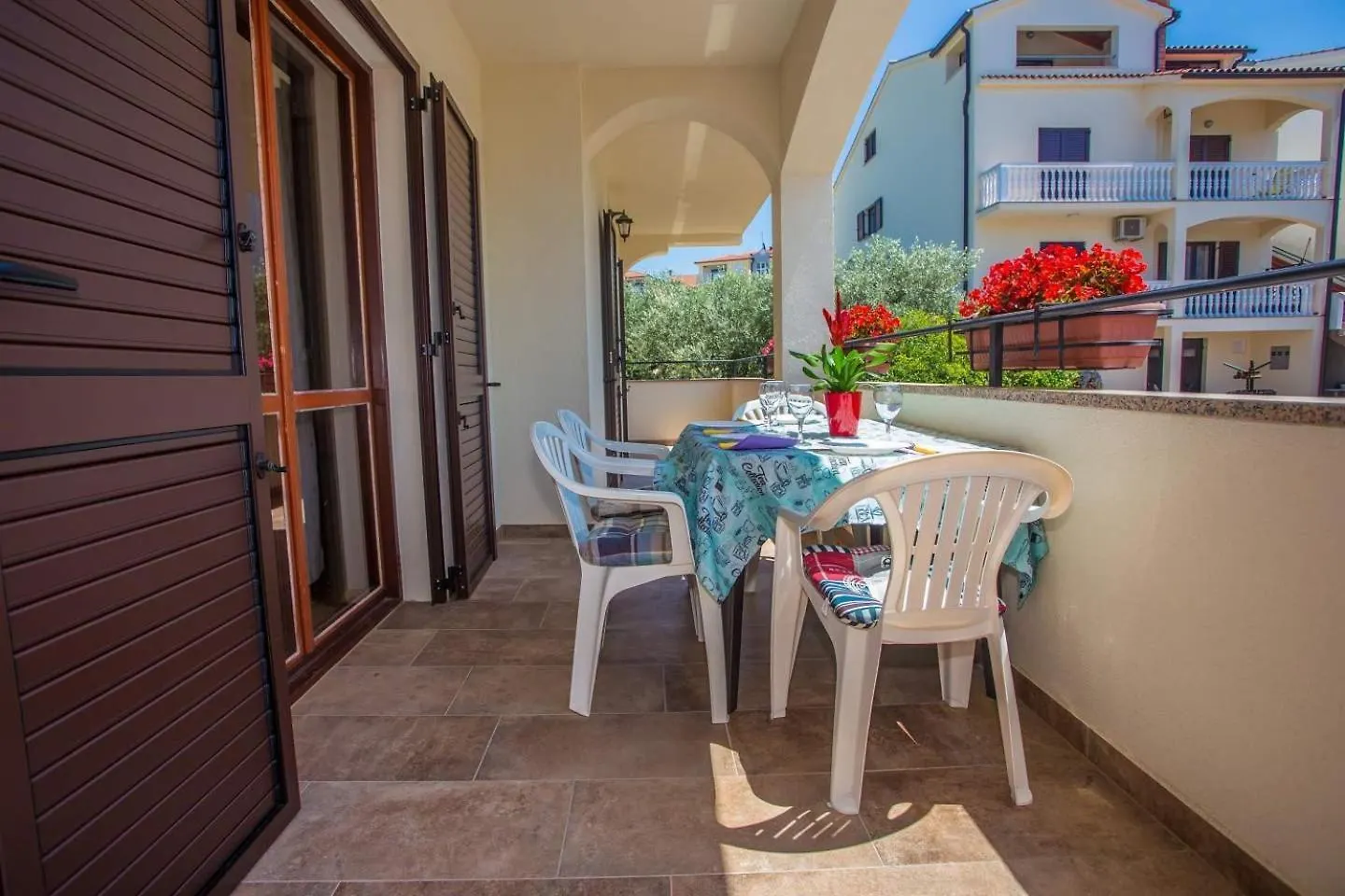 Guest house Emanuel Apartments Tar-Vabriga